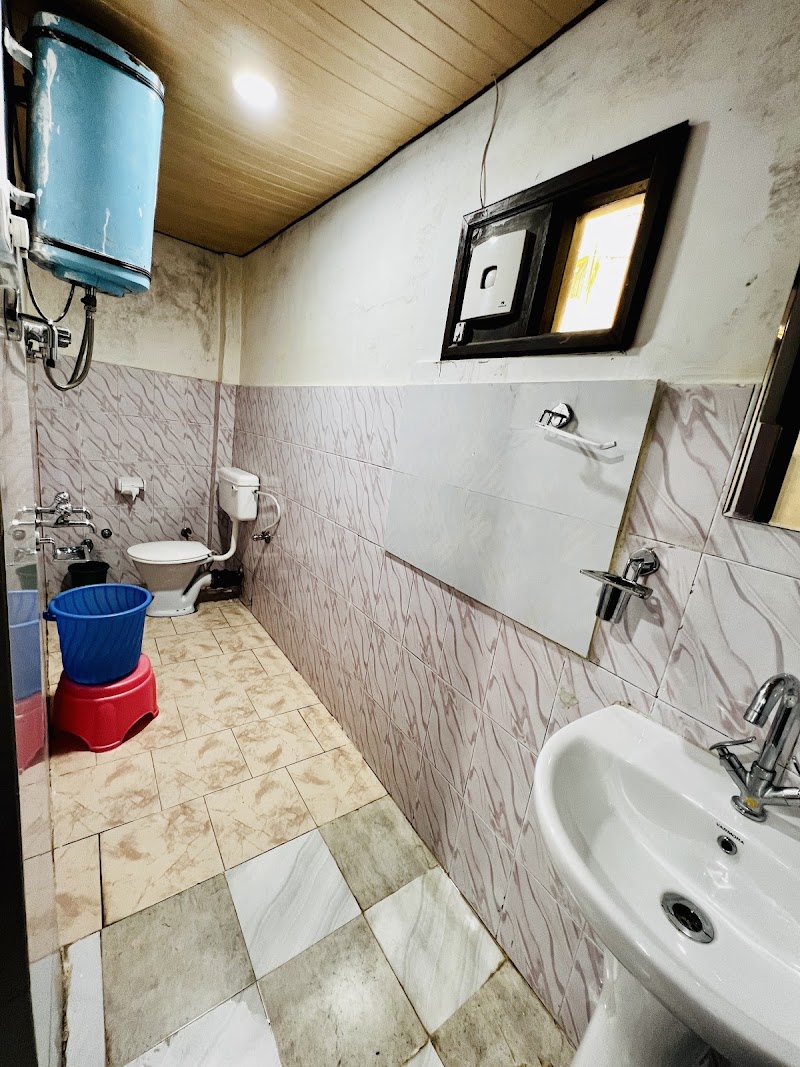 Hotel forest dalhousie - Hotel forest dalhousie FOREST LODGE, GUEST HOUSE, BUS STAND, Moti Tiba, Dalhousie, Himachal Pradesh 176304, India