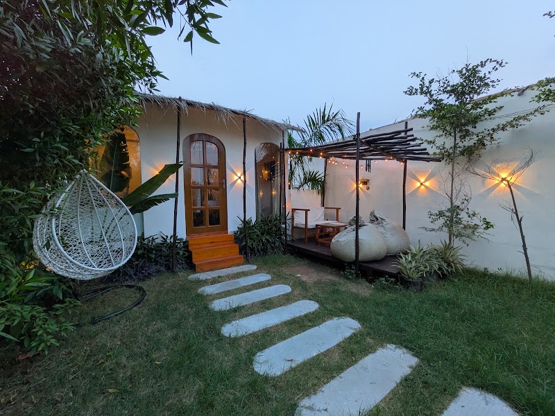 The Beige cafe - The Beige cafe 8 Pandala, Village, Garat Pur Bas, Haryana 122101, India