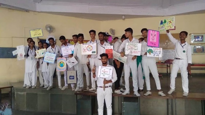 Atal adarsh Vidyalaya - Atal adarsh Vidyalaya, 64/1A, Kali Bari Ln, behind Ram Manohar Lohia Hospital, Kali Bari Lane, Type III, President's Estate, New Delhi, Delhi 110001, India