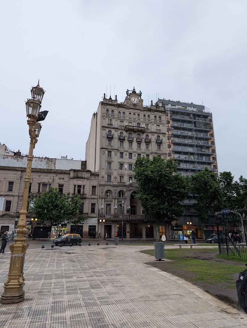 Plaza del Congreso de la Nación - Plaza del Congreso de la Nación, Solís 2, C1089 Cdad. Autónoma de Buenos Aires, Argentina