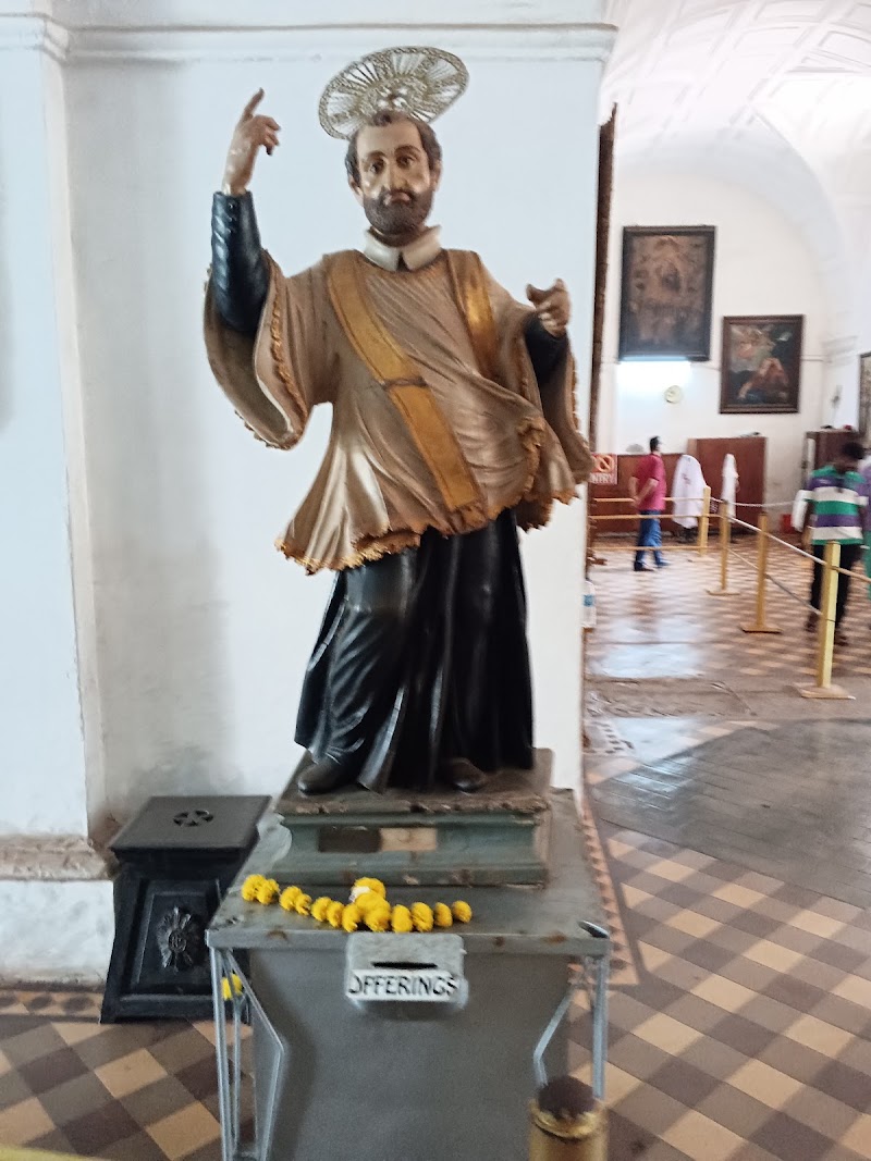 Relics Of St. Francis Xavier - Relics Of St. Francis Xavier GW26+8M8, Old Goa Road, गोआ वेळ, Goa 403402, India