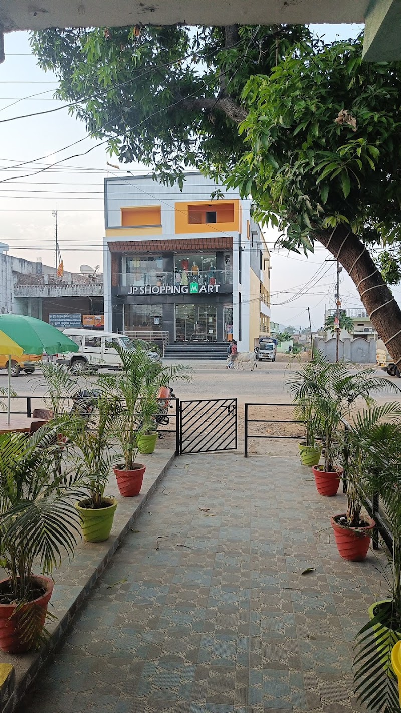 J P SHOPPING MART - J P SHOPPING MART, JGG2+6WR, SH 5, Muniguda, Odisha 765020, India