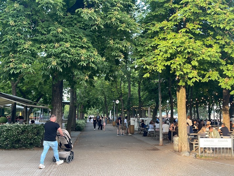 Zahrádky Letná Beer Garden - Zahrádky Letná Beer Garden Letenské sady 341, 170 00 Praha 7-Holešovice, Czechia