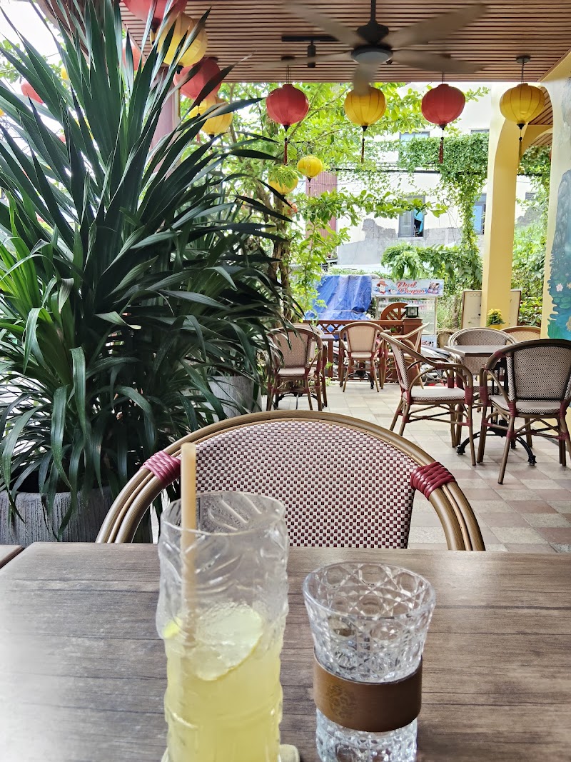 Shelter Cafe Hội An - Shelter Cafe Hội An 19 Châu Thượng Văn, Phường, Hội An, Đà Nẵng 70000, Vietnam