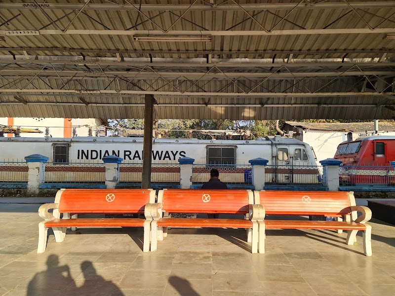 Hatia railway station - Hatia railway station, Hatia, Hatia Railway Colony Type II, Maharatoli, Ranchi, Jharkhand 834003, India