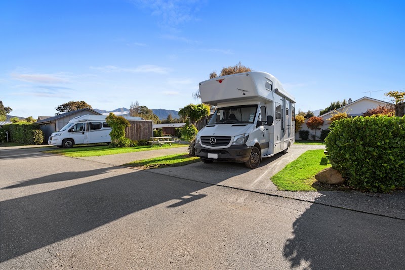 Tasman Holiday Parks - Te Anau - Tasman Holiday Parks - Te Anau, 128 Te Anau Terrace, Te Anau 9600, New Zealand