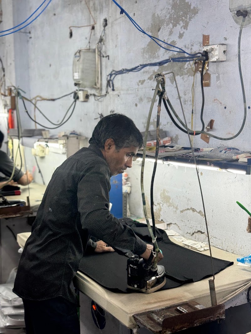 Apex Garments - Apex Garments Metro Mall Rd, Block B, Sector 56, Gurugram, Haryana 122011, India