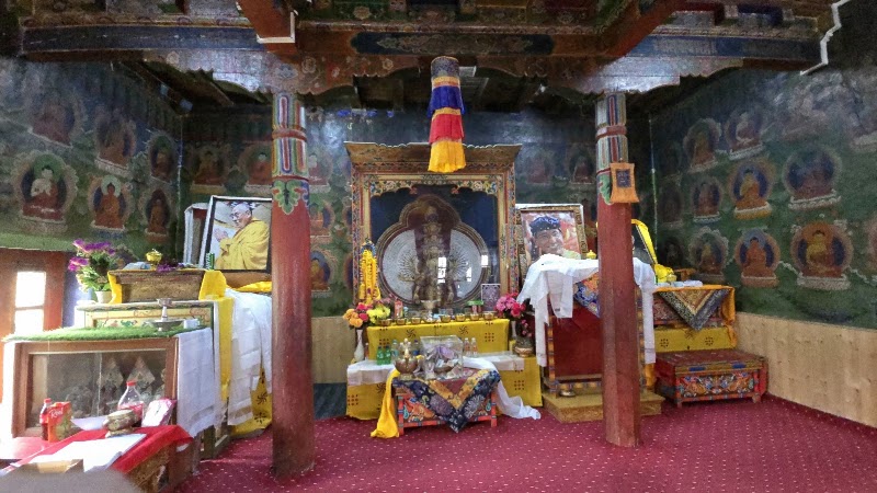 Kargil Gompa & Buddhist Monastery - Kargil Gompa & Buddhist Monastery, 99H8+CM2, Kargil, Mulbekh, 194109