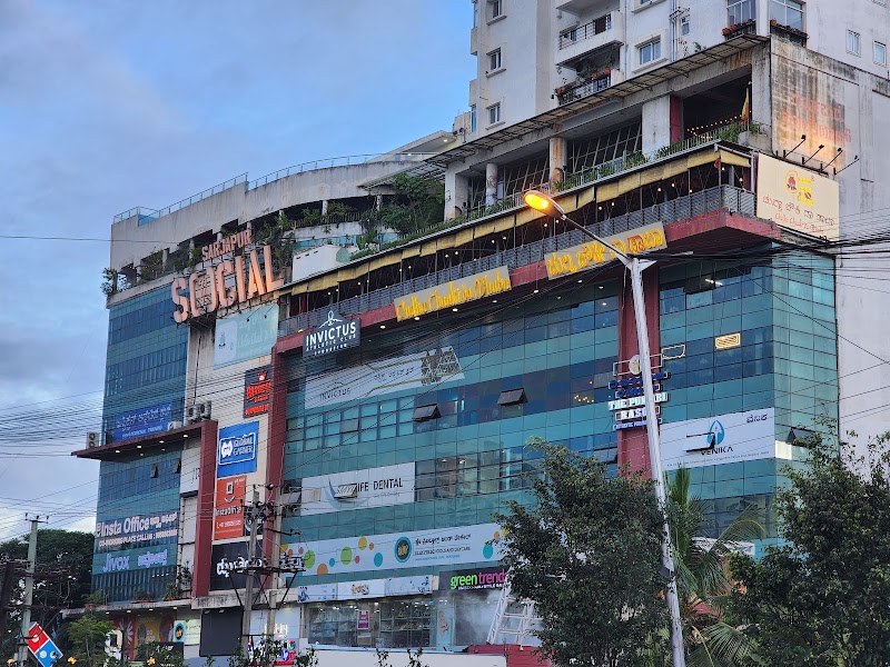 Sarjapur Social - Sarjapur Social Sarjapur - Marathahalli Rd, Saket Callipolis, Rainbow Drive, Doddakannelli, Bengaluru, Karnataka 560035, India