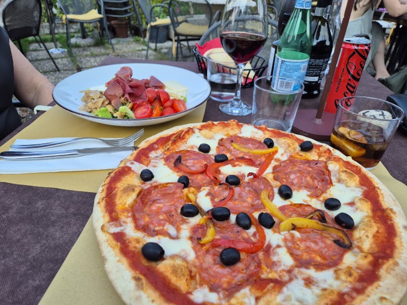 Pizzeria La Torre San Martino - Pizzeria La Torre San Martino, Via Brentano, 10, 22011 Griante CO, Italy