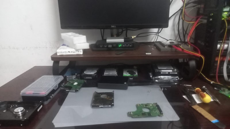 Akshayaguna data recovery services - Akshayaguna data recovery services, akshayaguna technologies, flat no 201, swaroop enclave, plot no 7-1-146/2, Gurudwara Ln, Hanuman Temple Complex, Swathi Avenue, Ameerpet, Hyderabad, Telangana 500016, India