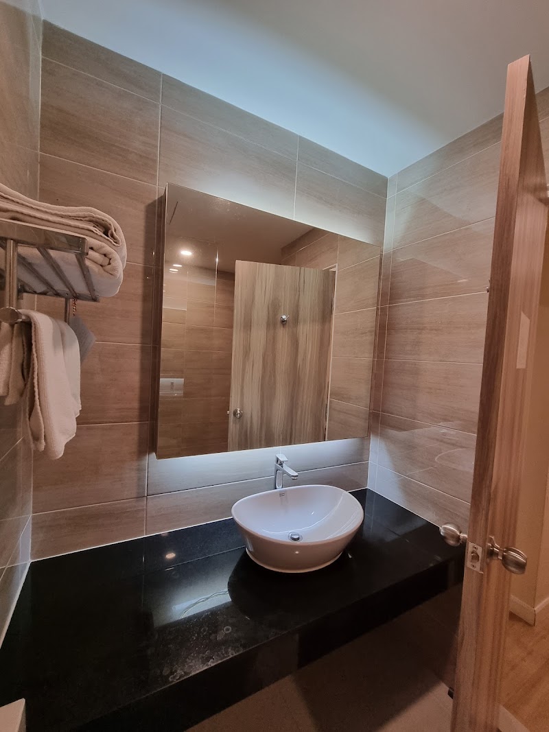 Leela Orchid Hotel - Leela Orchid Hotel, 833 ถ.เพชรบุรี ถนนพญาไท Khet Ratchathewi, Krung Thep Maha Nakhon 10400, Thailand