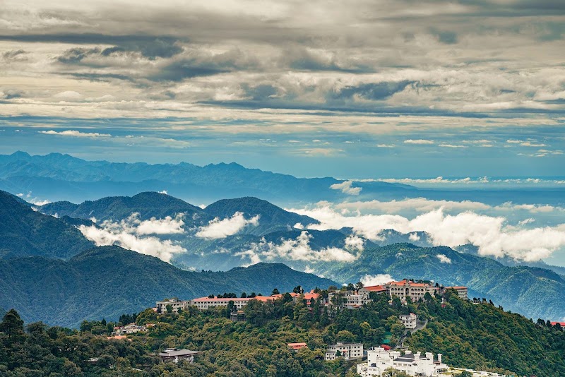StayVista at Arncliff Villa in Mussoorie | 2 BHK Premium Holiday Home - StayVista at Arncliff Villa in Mussoorie | 2 BHK Premium Holiday Home F32M+H3, The Mall Road, Mussoorie, Uttarakhand 248179, India