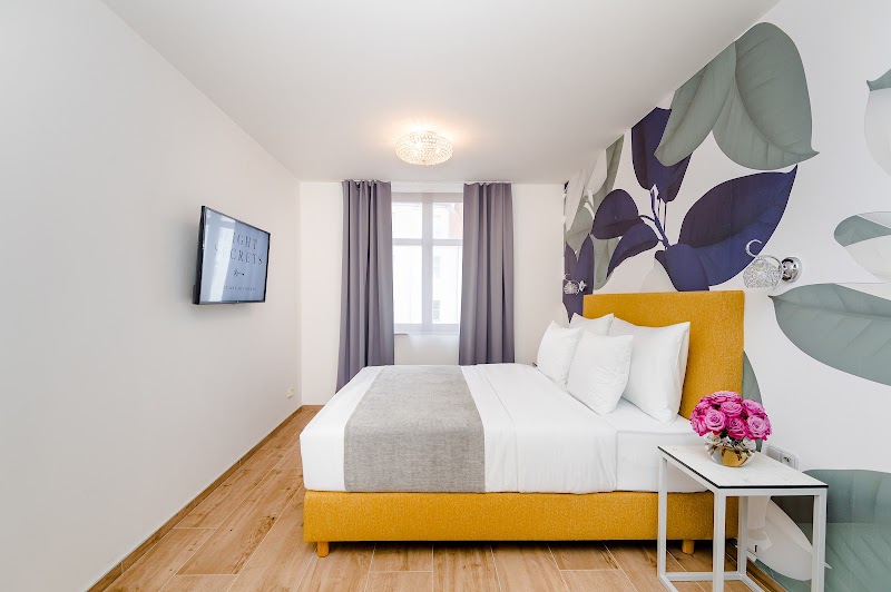 Eight Secrets Boutique Residence by Dwellfort - Eight Secrets Boutique Residence by Dwellfort, Americká 849/26, 120 00 Praha 2-Vinohrady, Czechia