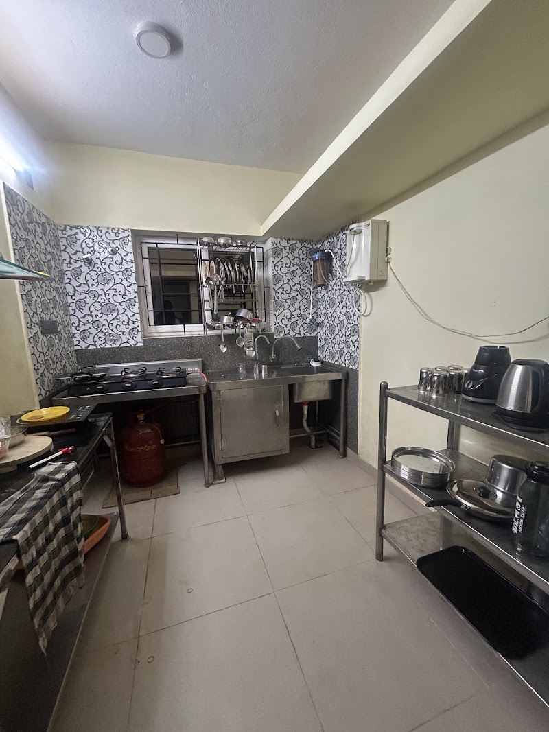 Aris Villa (mandarin Holidays) - Aris Villa (mandarin Holidays) Building Soceity, 6/93-2A, 2nd Cross Street, Kodaikanal, Tamil Nadu 624101, India