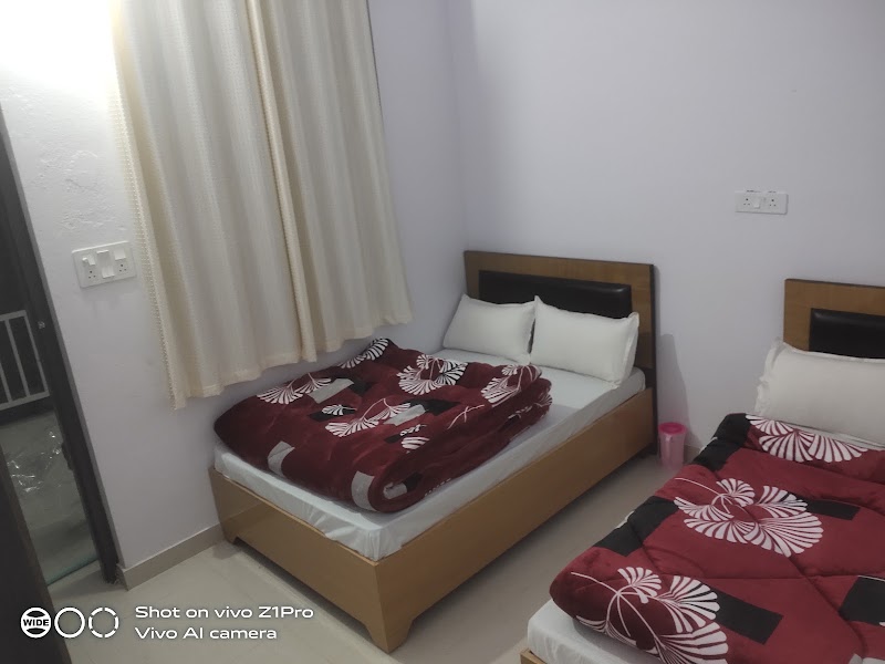 Hotel and restaurant - Hotel and restaurant, Kharadi T.Barkot d.uttarkashi S.Uttarakhand pin no 249141, Barkot, Fooldhar, Uttarakhand 249141, India