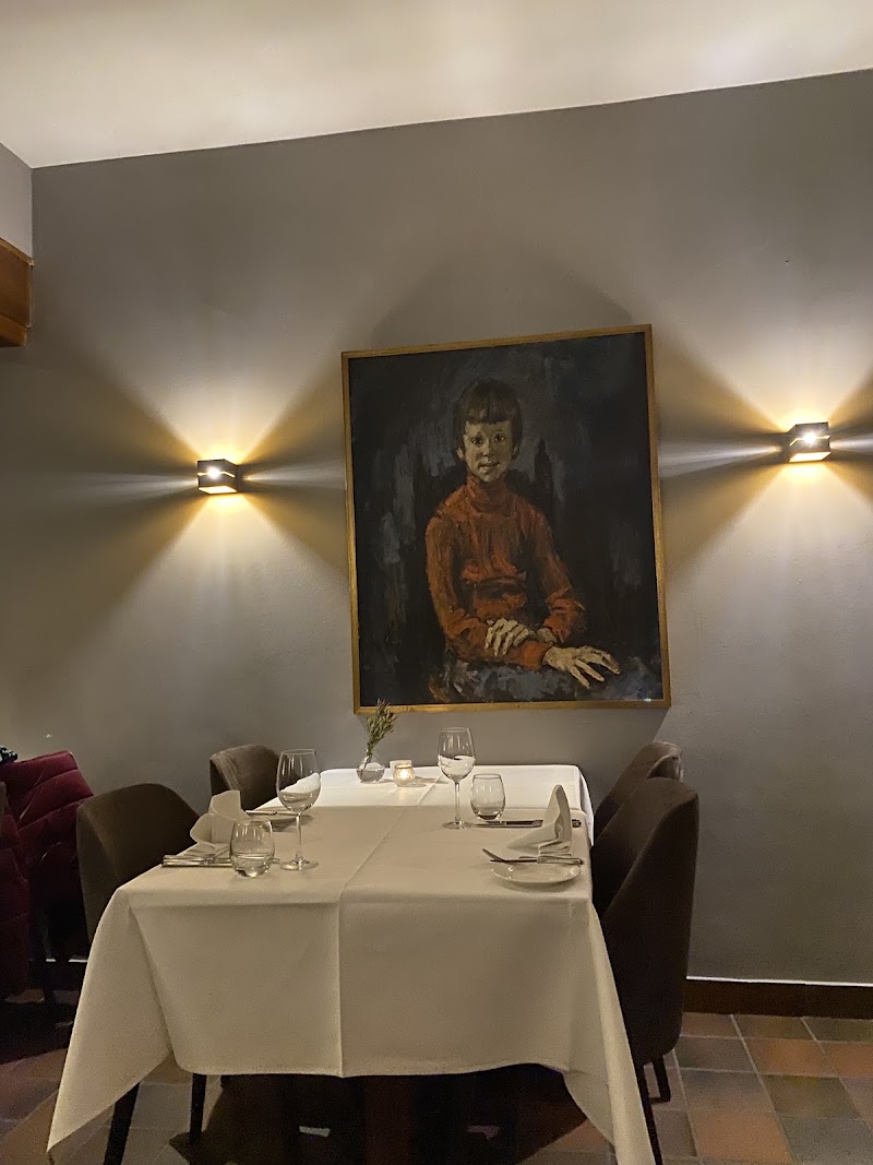 Drie Cronen Restaurant - Drie Cronen Restaurant Hofstraat 1, 6017 AK Thorn, Netherlands