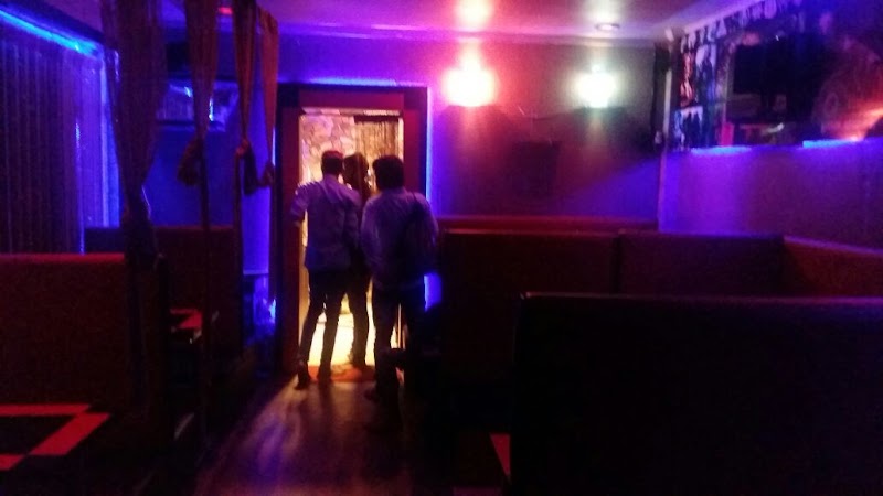 7 Dreams Lounge & Restaurant - 7 Dreams Lounge & Restaurant FR2M+434, Civil Lines, Prayagraj, Uttar Pradesh 211001, India