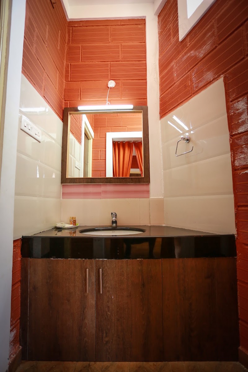 Triple 'E' Resorts - Triple 'E' Resorts, 1/246/5-20, V.O.C Nagar Milidhane, Post, near Motherland tea factory, Nedugula, Kotagiri, Tamil Nadu 643217, India