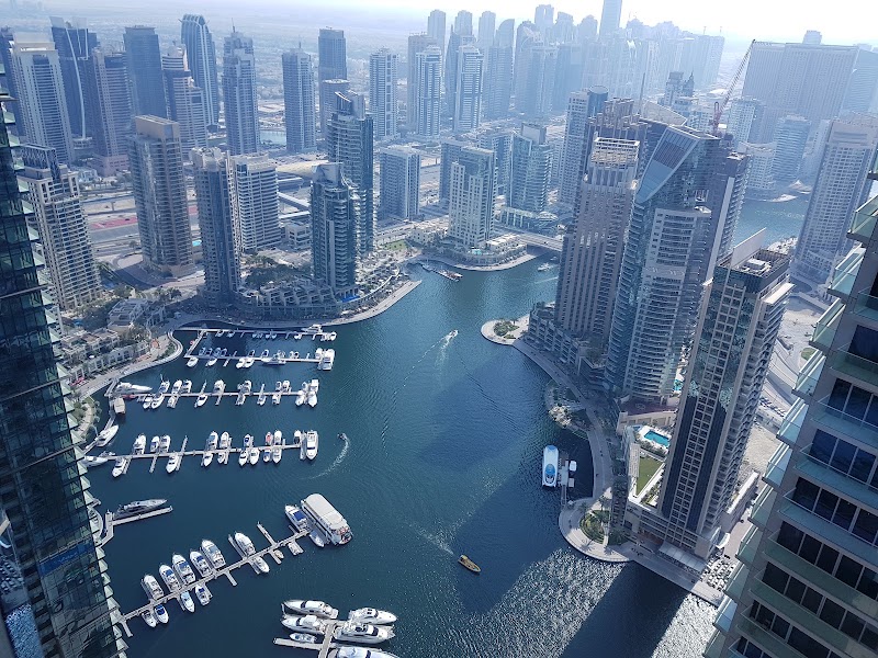 Dubai Marriott Harbour Hotel & Suites - Dubai Marriott Harbour Hotel & Suites King Salman Bin Abdulaziz Al Saud St - Marsa Dubai - Dubai Marina - Dubai - United Arab Emirates