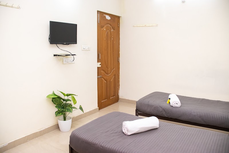 Zolo Mitra PG Near Koramangala | Coliving PG - Zolo Mitra PG Near Koramangala | Coliving PG 20, 20th B Cross Rd, Ejipura, Bengaluru, Karnataka 560047, India