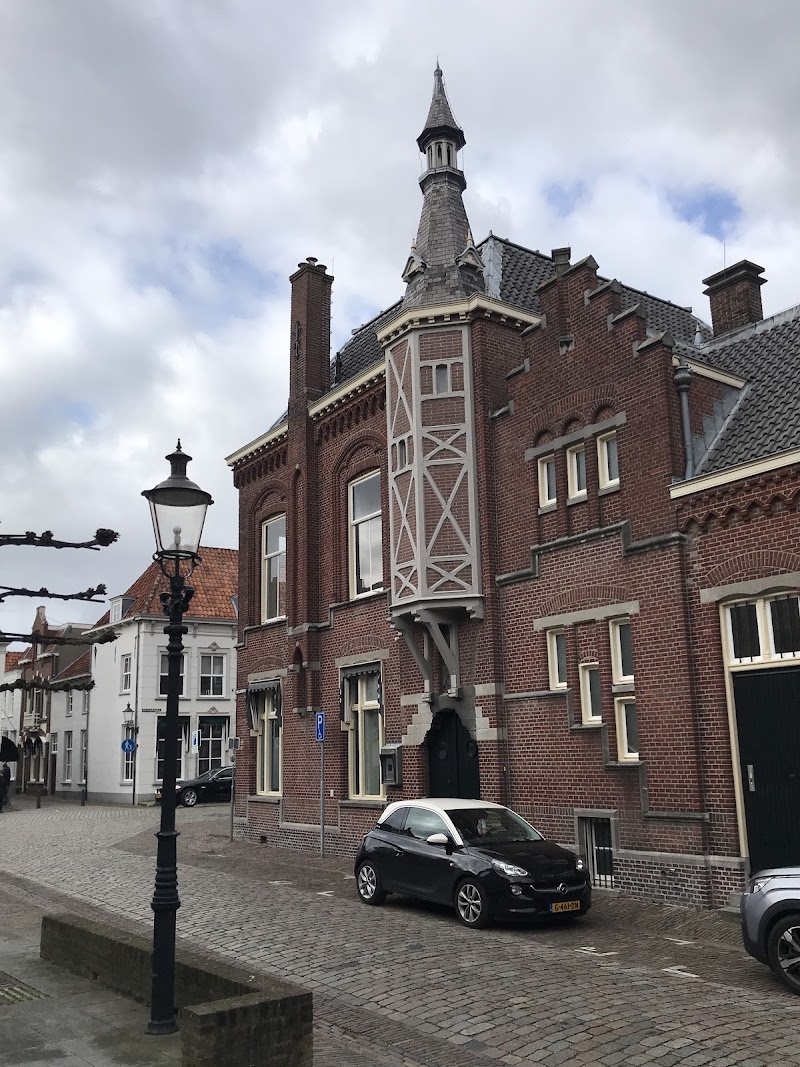 Winkelen en Restaurants in Heusden Vesting-Ondernemersvereniging Heusden Vesting - Winkelen en Restaurants in Heusden Vesting-Ondernemersvereniging Heusden Vesting Botermarkt 12, 5256 AV Heusden, Netherlands