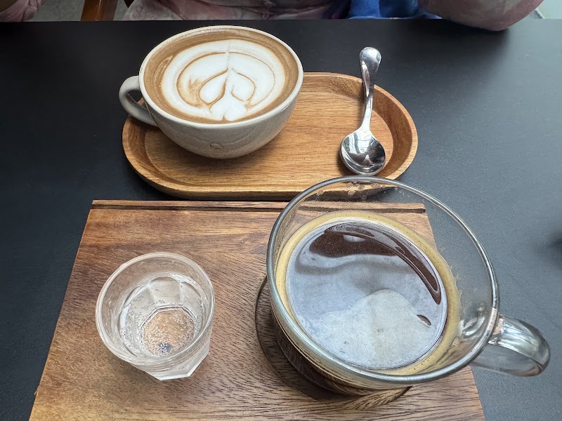 Forest Farmer Coffee Roasters - Forest Farmer Coffee Roasters, Survey no. 103, Luxe Suites, Pride Panorama Building Building-E, Pride Panorama Building, Apts, Senapati Bapat Rd, behind Pavillion Mall, Bhageerath, Gokhalenagar, Pune, Maharashtra 411016, India