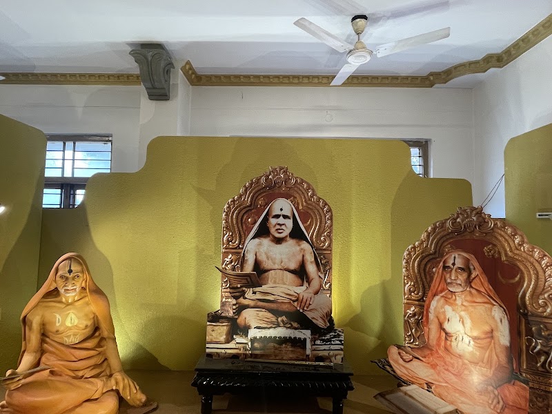 Shri Uttaradi Math, Bengaluru - Shri Uttaradi Math, Bengaluru, WHXC+FQQ, Pampa Mahakavi Rd, Shankarapura, Bengaluru, Karnataka 560004, India