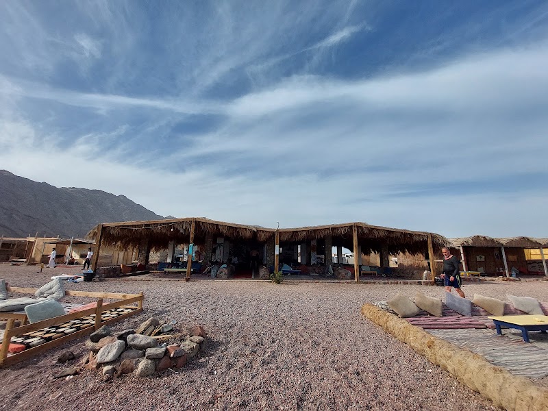 Moon Blue Lagoon - Moon Blue Lagoon, JHQH+QHH، طريق دهب - نويبع، Dahab, South Sinai Governorate 8773044, Egypt