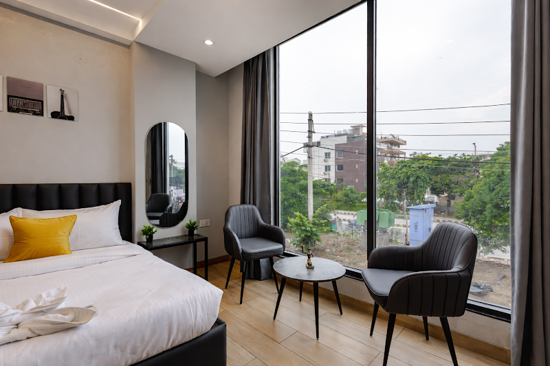 Imperial Stayz Serviced Apartment - Imperial Stayz Serviced Apartment 1210, near Amity International School, Block N, Mayfield Garden, Sector 51, Gurugram, Haryana 122018, India