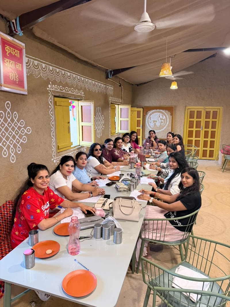 SECOND HOME KITCHEN & RESTAURENT MANDSAUR - SECOND HOME KITCHEN & RESTAURENT MANDSAUR behind Girls College, near Teliya Talab, Bhatrewas, Mandsaur, Madhya Pradesh 458001, India