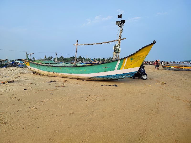 Suryalanka Beach - Suryalanka Beach Suryalanka Beach, Andhra Pradesh, India