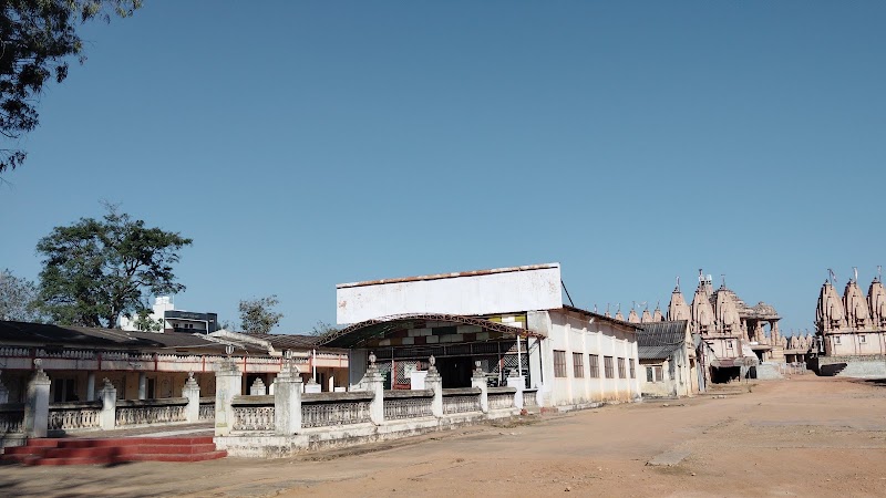 Shri Shri Nakoda Avanti 108 Parshwanath Jain Tirth Dham - Shri Shri Nakoda Avanti 108 Parshwanath Jain Tirth Dham, NH 44, Devanahalli, Karnataka 562110, India