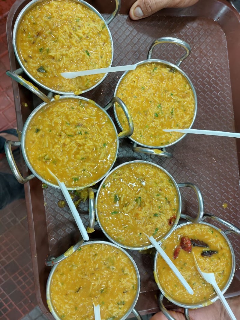 S V FOOD PLAZA - S V FOOD PLAZA Sri Varaha swamy rest house - 1, near Torigonda vengamamba Anna prasadam, Tirumala, Tirupati Urban, Andhra Pradesh 517504, India