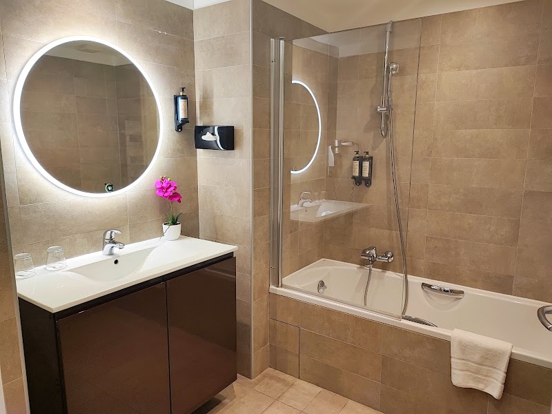 ROYAL ANTIBES - ROYAL ANTIBES 16 Bd Maréchal Leclerc, 06600 Antibes, France