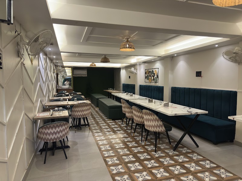 Hotel Royal Palm Inn - Hotel Royal Palm Inn by pass, near rai Bareilly, chauraha, Faizabad, Uttar Pradesh 224001, India