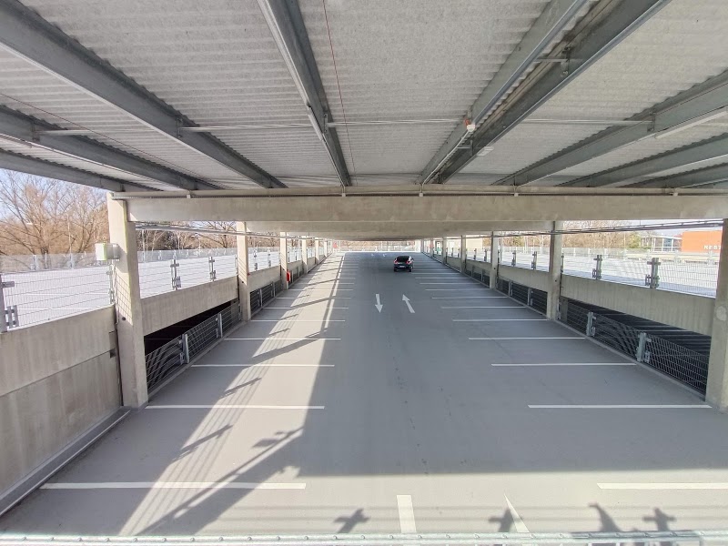 Parkovací dům Stromovka - Parkovací dům Stromovka, České Budějovice 1, 370 01 České Budějovice-České Budějovice 1, Czechia