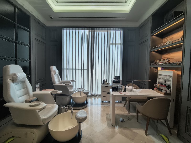 Uno Unisex Salon & Clinic - The Ritz-Carlton - Uno Unisex Salon & Clinic - The Ritz-Carlton, The Ritz-Carlton, Golf Course Square, Airport Rd, Jayprakash Nagar, Yerawada, Pune, Maharashtra 411006, India
