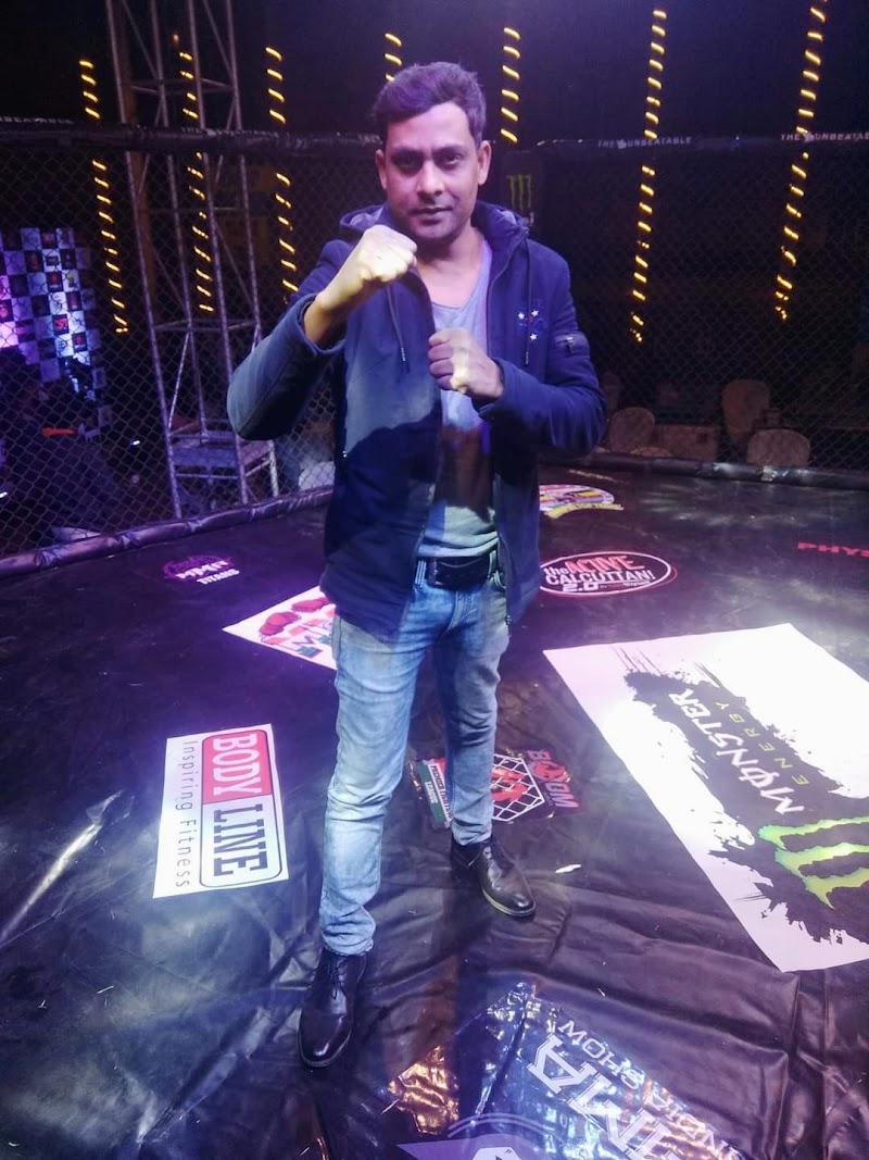 FIGHTERS DEN MMA - FIGHTERS DEN MMA, 6/B, Haji Ln, Beniapukur, Kolkata, West Bengal 700014, India
