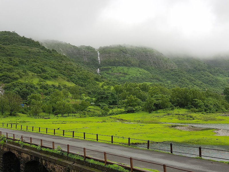 Lonavala Lake Scenic View - Lonavala Lake Scenic View PCQ5+M73, Jalvaayu Marg, Bhangarwadi, Lonavala, Maharashtra 410401, India