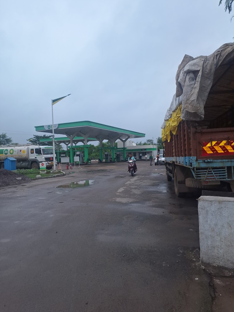 Jio-bp - Jio-bp, Ground Floor, Nh 43, Devpuri Rd, RishabhNagar and Pawan Vihar Colony, New Rajendra Nagar, Raipur, Tikrapara, Chhattisgarh 492015, India