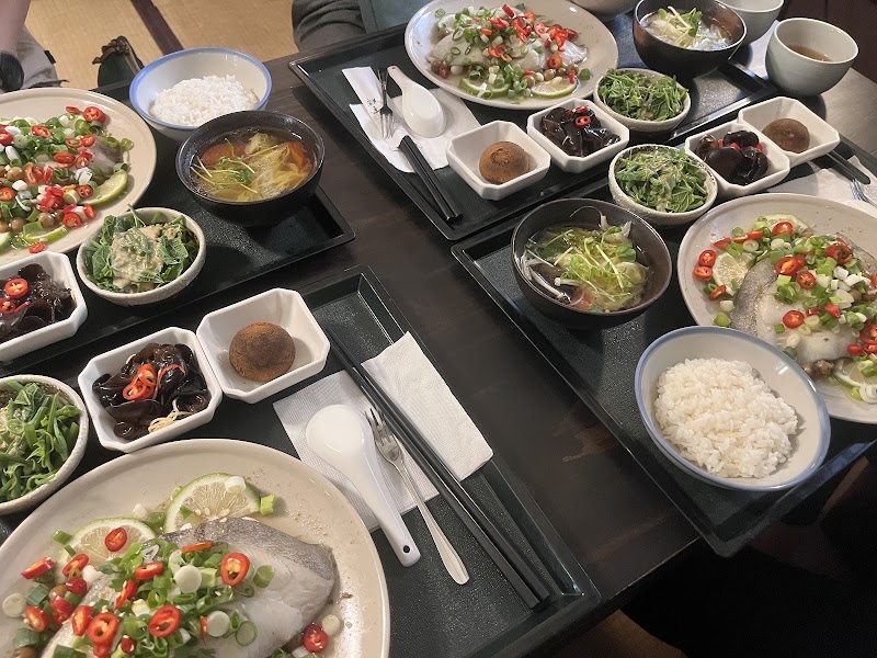 Wistaria Tea House - Wistaria Tea House, No. 1號, Lane 16, Section 3, Xinsheng S Rd, Longpo Village, Da’an District, Taipei City, Taiwan 106