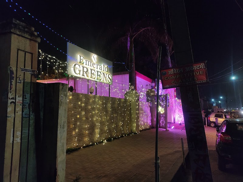 Emerald Greens - Emerald Greens 35, Mohan Rd, Harsh Nagar, Alamnagar, Rajajipuram, Lucknow, Uttar Pradesh 226017, India