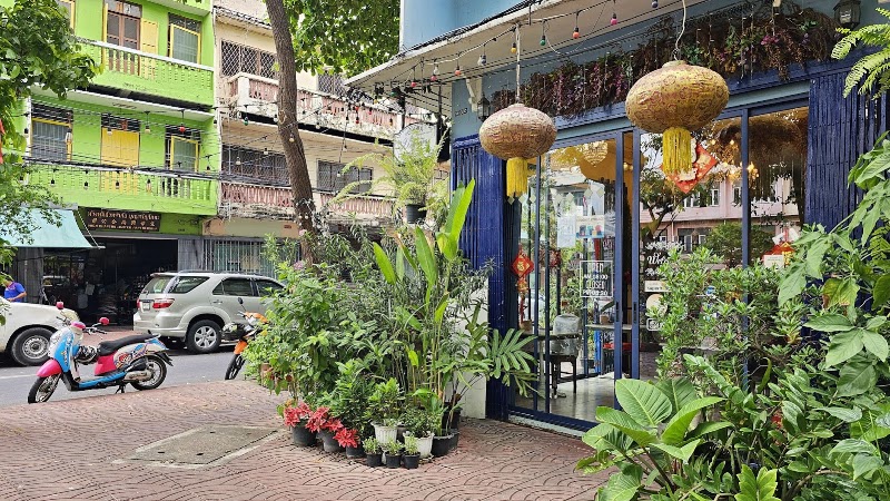 Bounce Luggage Storage - Pathum Wan - Bounce Luggage Storage - Pathum Wan Sukorn2 Trimitr Road Taladnoi Sumpantawong 10100 100 ซอย Khwaeng Talat Noi, Khet Khlong Toei, Krung Thep Maha Nakhon 10110, Thailand