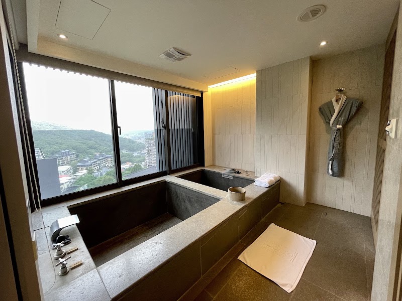 Grand View Resort Beitou Hotel - Grand View Resort Beitou Hotel, No. 30號, Youya Rd, Linquan Village, Beitou District, Taipei City, Taiwan 112