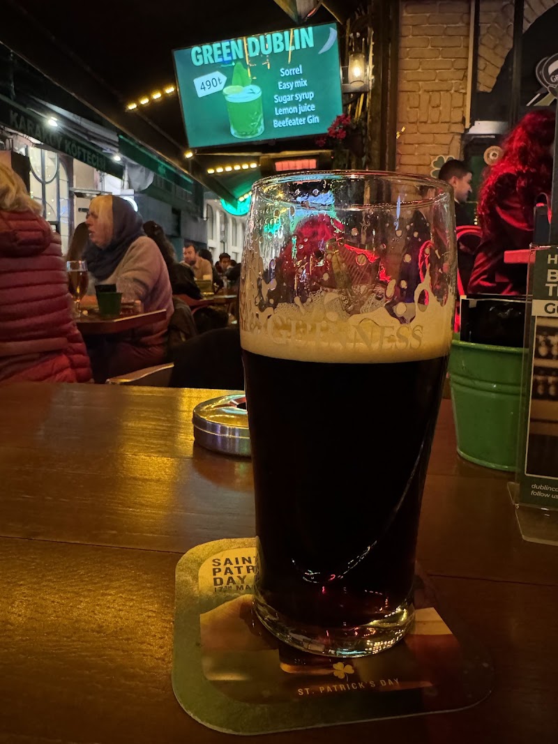 Karaköy The Wolf İrish Pub - Karaköy The Wolf İrish Pub, Kemankeş Karamustafa Paşa, Ali Paşa Değirmeni Sk. 14/B, 34425 Beyoğlu/İstanbul, Türkiye