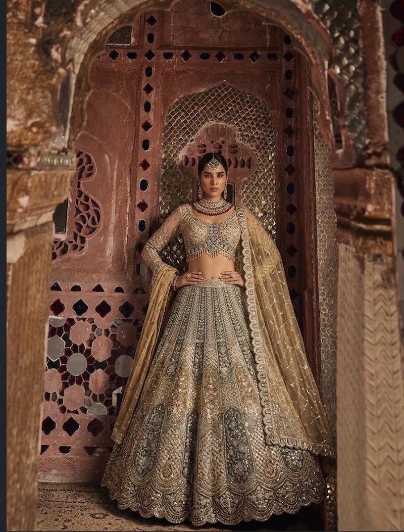 Radha Raman Fashion - Radha Raman Fashion Shop.No.1, Plot.No 225 -226, near Parnami Mandir Chouraha, Gurunanakpura, Raja Park, Jaipur, Jaipur Nagar Nigam Area, Rajasthan 302004, India