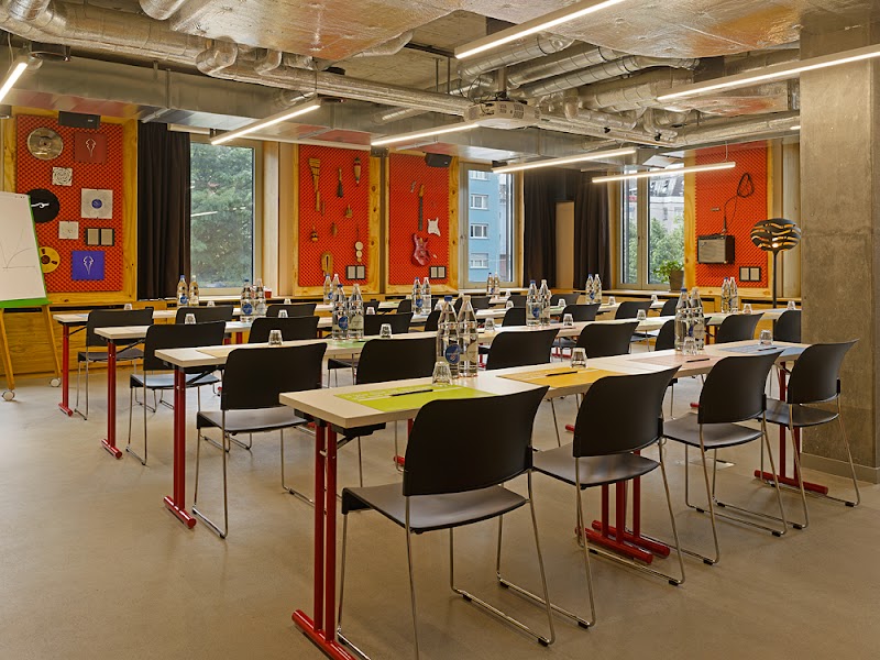 25hours Hotel Zürich Langstrasse - 25hours Hotel Zürich Langstrasse Langstrasse 150, 8004 Zürich, Switzerland