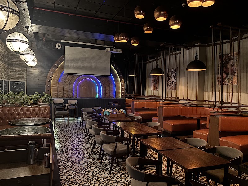Qizo - Qizo SCO 43, Madhya Marg, Sector 26, Chandigarh, 160019, India