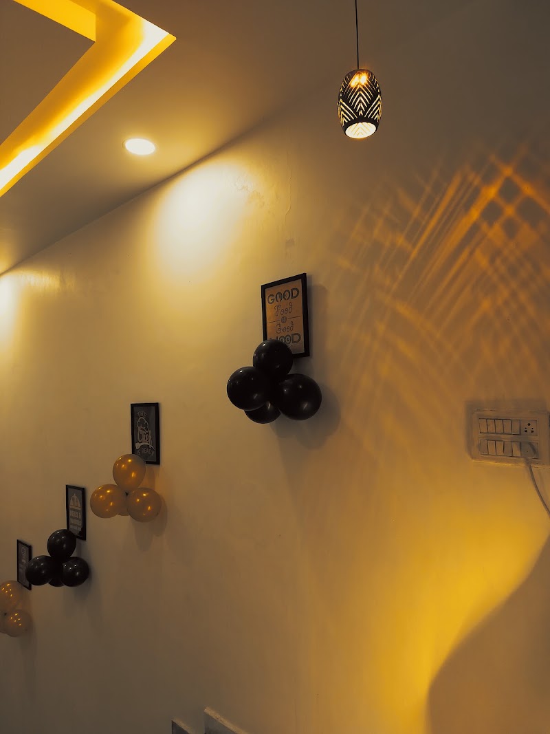 The Porch Cafe & Restaurant - The Porch Cafe & Restaurant Rooftop Area, Hotel The Pride, 267, Rajeev Gandhi Nagar, Instrumentation Limited Colony, Kota, Rajasthan 324005, India